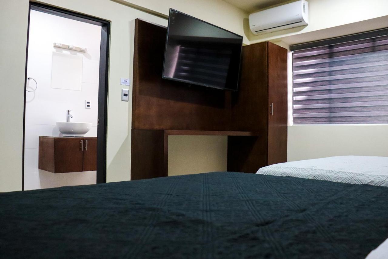 Hotel Mision 11 提华纳 外观 照片
