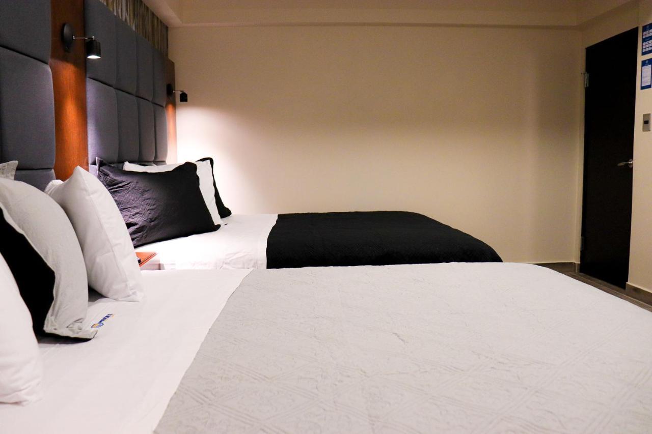 Hotel Mision 11 提华纳 外观 照片